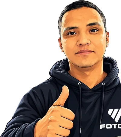 Jerson Londoño, mecánico a cargo de Servicio Técnico JL Automotriz